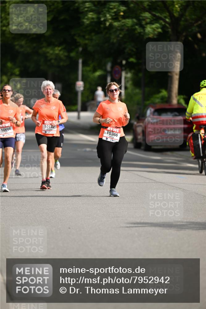 15.06.2025 - REWE Women's Run Dr. Thomas Lammeyer http://msf.ph/oto/7952942 15.06.2025 09:41:11 Laufen 10666, 10142, 10366 meine-sportfotos.de
