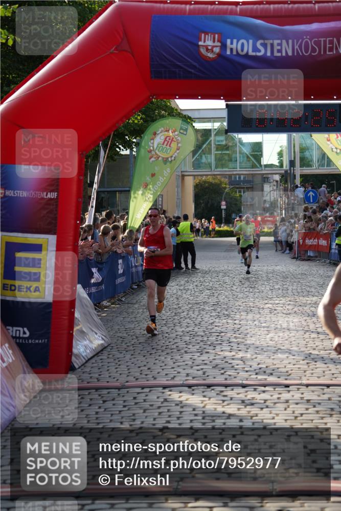 13.06.2025 - Holstenköstenlauf Felixshl http://msf.ph/oto/7952977 13.06.2025 19:42:24 Laufen 2129, 2690, 2801, 3650 meine-sportfotos.de