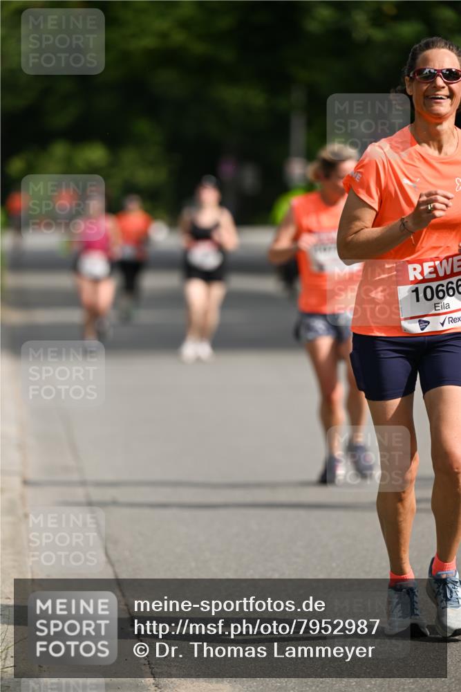 15.06.2025 - REWE Women's Run Dr. Thomas Lammeyer http://msf.ph/oto/7952987 15.06.2025 09:41:16 Laufen 1066 meine-sportfotos.de