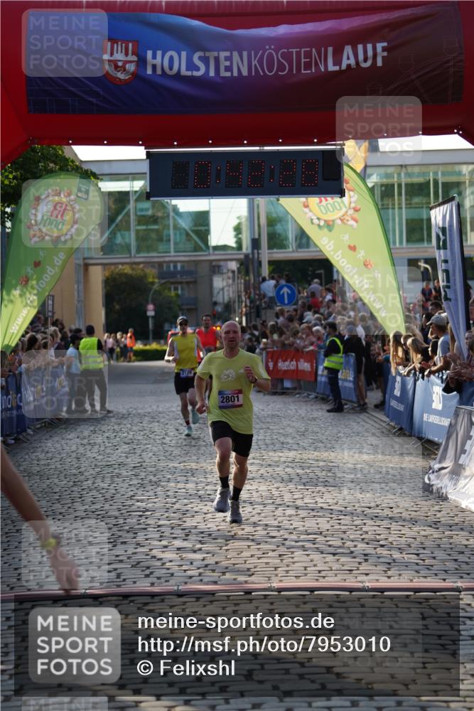 13.06.2025 - Holstenköstenlauf Felixshl http://msf.ph/oto/7953010 13.06.2025 19:42:28 Laufen 2106, 2129, 2690, 2801 meine-sportfotos.de