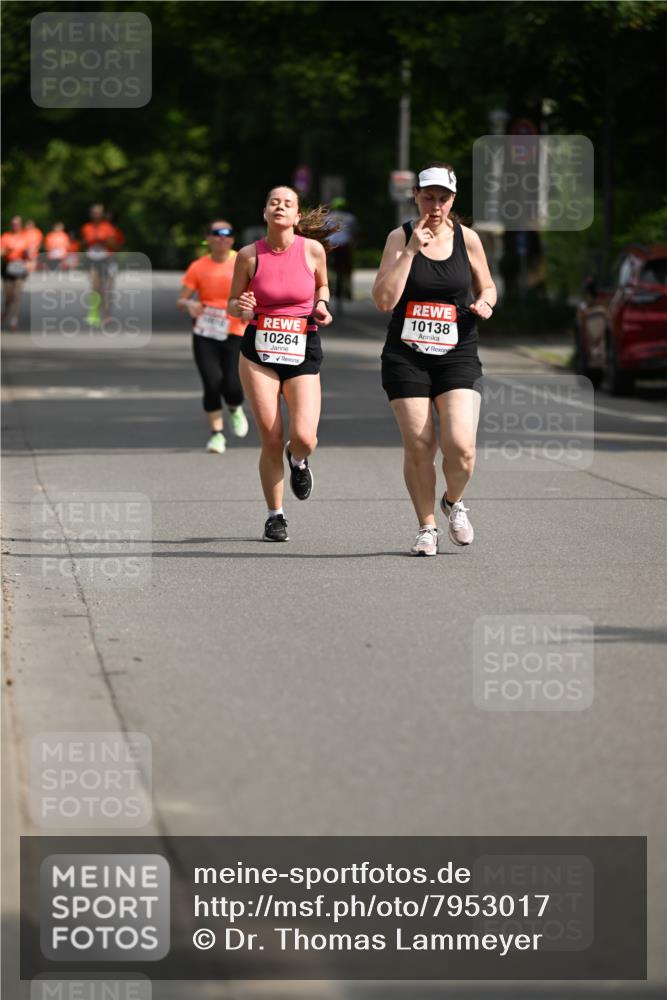 15.06.2025 - REWE Women's Run Dr. Thomas Lammeyer http://msf.ph/oto/7953017 15.06.2025 09:41:20 Laufen 10264, 10138 meine-sportfotos.de