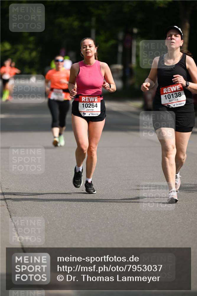 15.06.2025 - REWE Women's Run Dr. Thomas Lammeyer http://msf.ph/oto/7953037 15.06.2025 09:41:23 Laufen 10264, 10138 meine-sportfotos.de