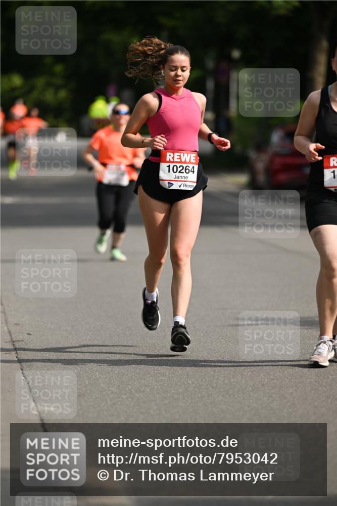 15.06.2025 - REWE Women's Run Dr. Thomas Lammeyer http://msf.ph/oto/7953042 15.06.2025 09:41:23 Laufen 10264 meine-sportfotos.de
