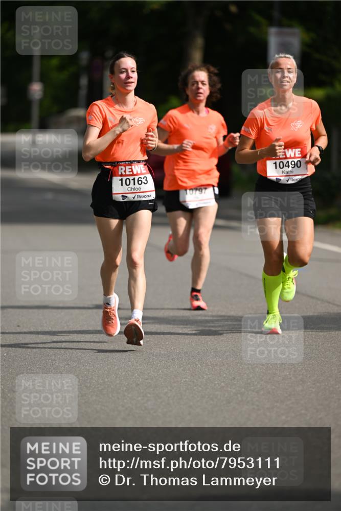15.06.2025 - REWE Women's Run Dr. Thomas Lammeyer http://msf.ph/oto/7953111 15.06.2025 09:41:40 Laufen 10163, 10797, 10490 meine-sportfotos.de