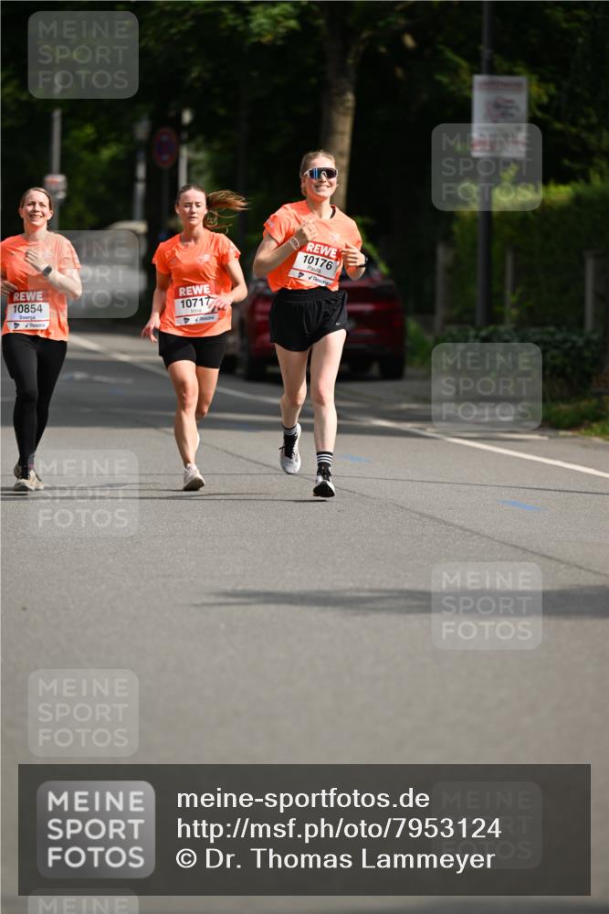 15.06.2025 - REWE Women's Run Dr. Thomas Lammeyer http://msf.ph/oto/7953124 15.06.2025 09:41:57 Laufen 10854, 10717, 10176 meine-sportfotos.de
