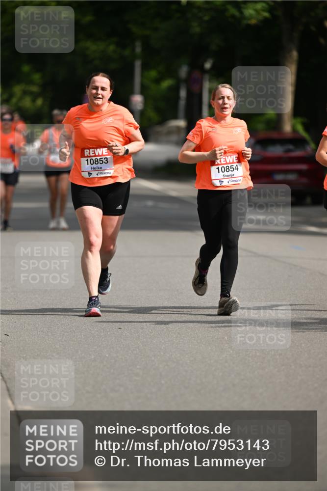 15.06.2025 - REWE Women's Run Dr. Thomas Lammeyer http://msf.ph/oto/7953143 15.06.2025 09:42:00 Laufen 10853, 10854 meine-sportfotos.de