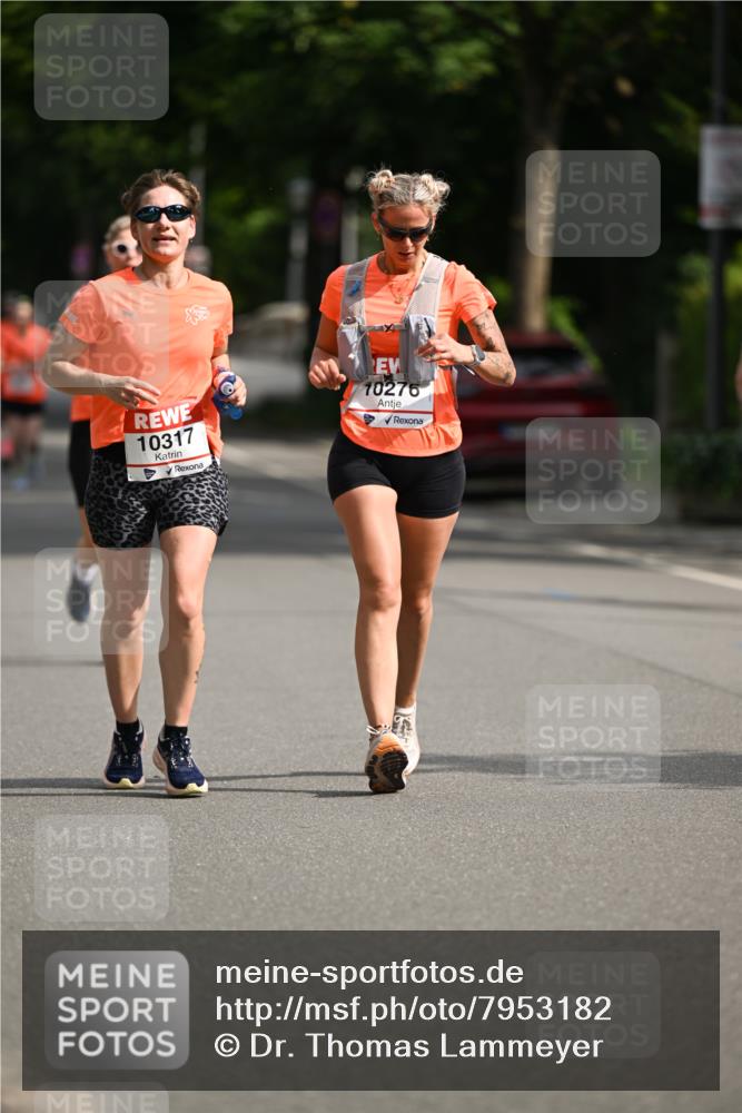 15.06.2025 - REWE Women's Run Dr. Thomas Lammeyer http://msf.ph/oto/7953182 15.06.2025 09:42:07 Laufen 10317, 10276 meine-sportfotos.de