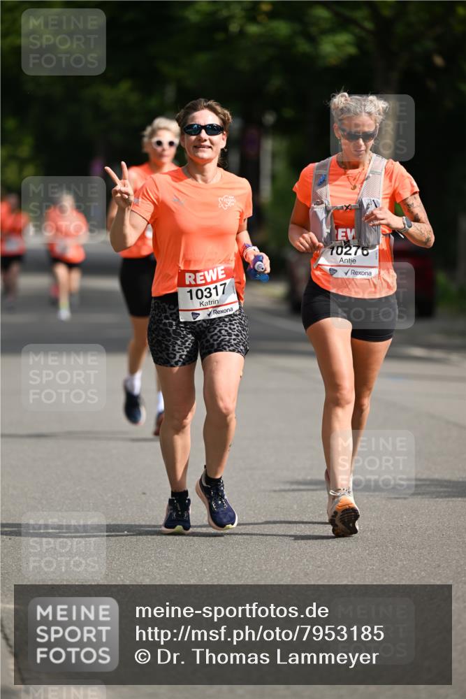 15.06.2025 - REWE Women's Run Dr. Thomas Lammeyer http://msf.ph/oto/7953185 15.06.2025 09:42:08 Laufen 10317, 10276 meine-sportfotos.de