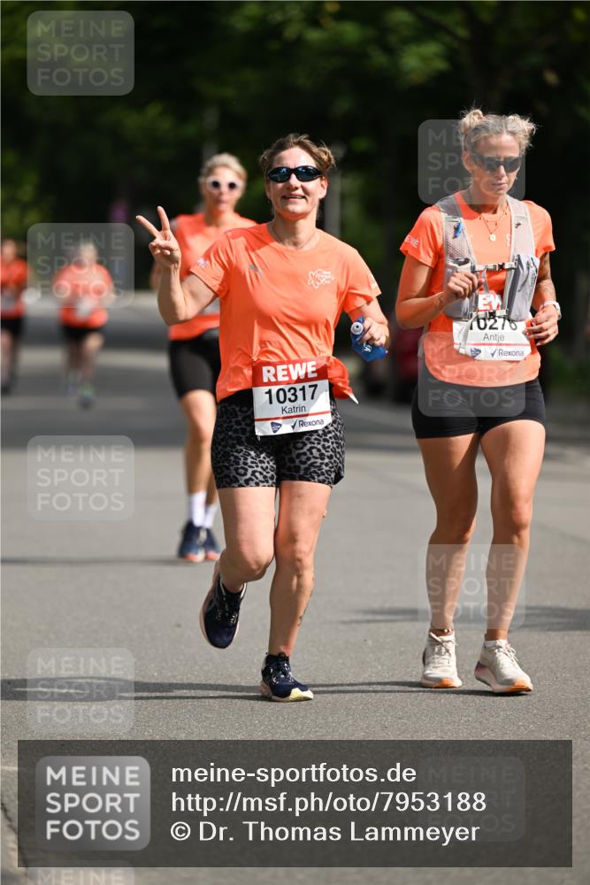 15.06.2025 - REWE Women's Run Dr. Thomas Lammeyer http://msf.ph/oto/7953188 15.06.2025 09:42:08 Laufen 10317, 0276 meine-sportfotos.de