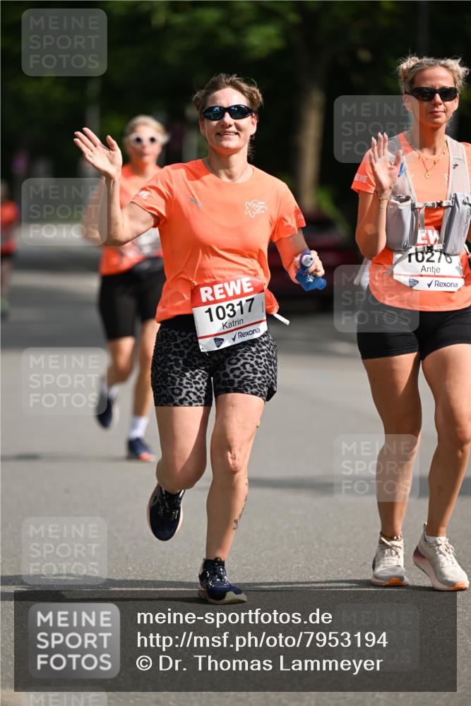 15.06.2025 - REWE Women's Run Dr. Thomas Lammeyer http://msf.ph/oto/7953194 15.06.2025 09:42:09 Laufen 10317, 10276 meine-sportfotos.de