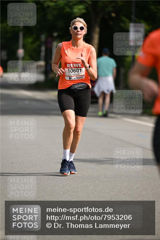 15.06.2025 - REWE Women's Run Dr. Thomas Lammeyer http://msf.ph/oto/7953206 15.06.2025 09:42:11 Laufen 10601 meine-sportfotos.de