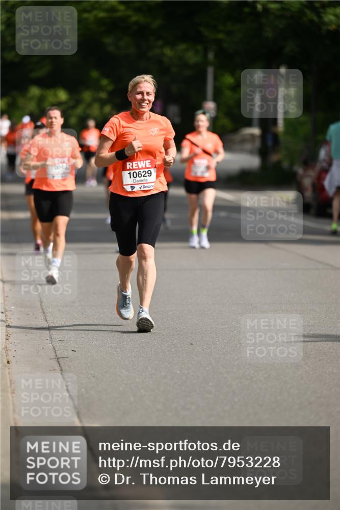 15.06.2025 - REWE Women's Run Dr. Thomas Lammeyer http://msf.ph/oto/7953228 15.06.2025 09:42:14 Laufen 10629 meine-sportfotos.de