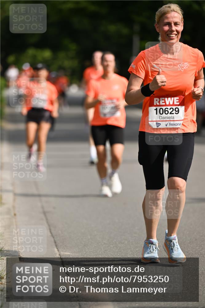 15.06.2025 - REWE Women's Run Dr. Thomas Lammeyer http://msf.ph/oto/7953250 15.06.2025 09:42:16 Laufen 10629 meine-sportfotos.de