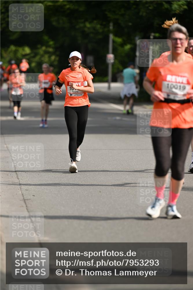 15.06.2025 - REWE Women's Run Dr. Thomas Lammeyer http://msf.ph/oto/7953293 15.06.2025 09:42:23 Laufen 10019 meine-sportfotos.de