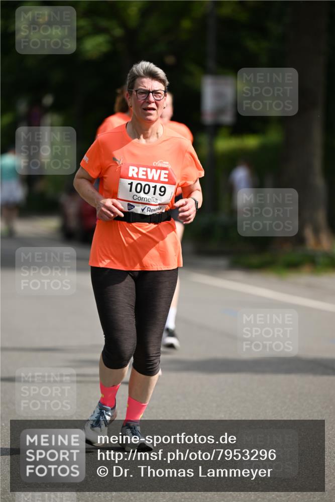 15.06.2025 - REWE Women's Run Dr. Thomas Lammeyer http://msf.ph/oto/7953296 15.06.2025 09:42:24 Laufen 10019 meine-sportfotos.de