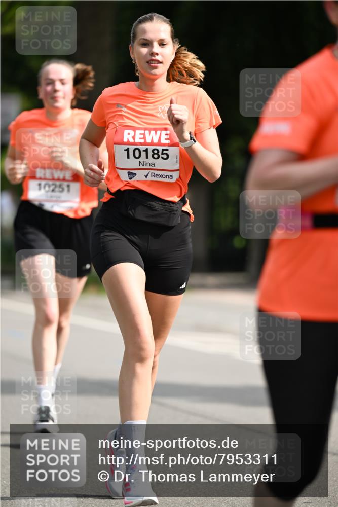 15.06.2025 - REWE Women's Run Dr. Thomas Lammeyer http://msf.ph/oto/7953311 15.06.2025 09:42:26 Laufen 10251, 10185 meine-sportfotos.de