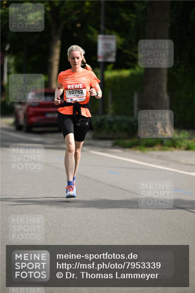 15.06.2025 - REWE Women's Run Dr. Thomas Lammeyer http://msf.ph/oto/7953339 15.06.2025 09:42:31 Laufen 10762 meine-sportfotos.de