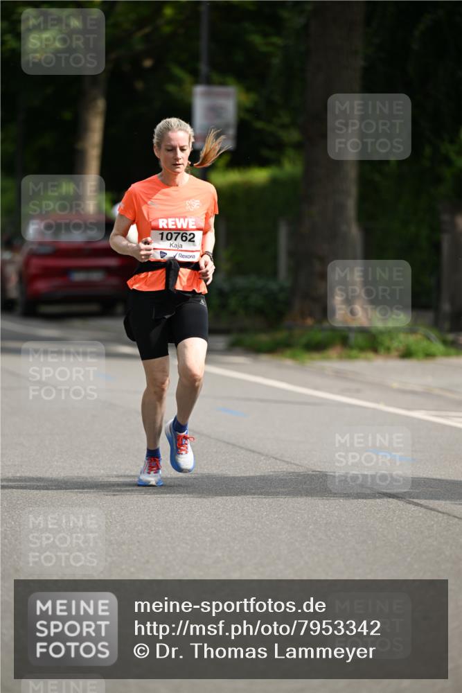 15.06.2025 - REWE Women's Run Dr. Thomas Lammeyer http://msf.ph/oto/7953342 15.06.2025 09:42:32 Laufen 10762 meine-sportfotos.de