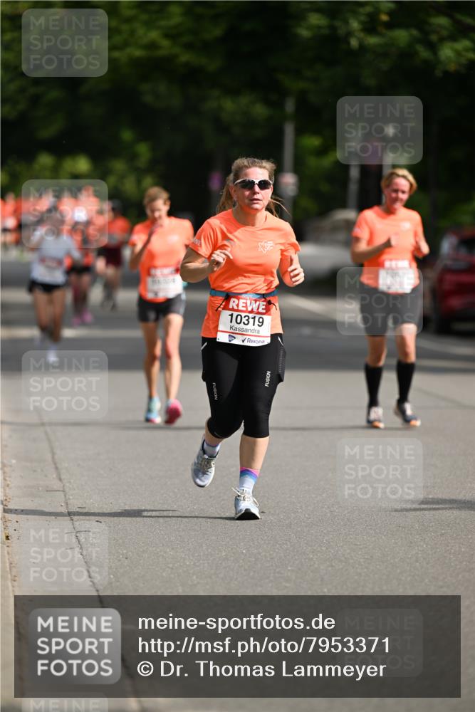 15.06.2025 - REWE Women's Run Dr. Thomas Lammeyer http://msf.ph/oto/7953371 15.06.2025 09:42:36 Laufen 10319 meine-sportfotos.de