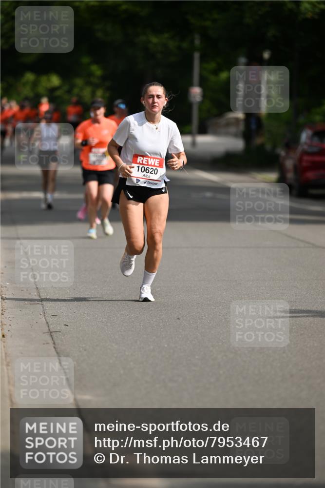 15.06.2025 - REWE Women's Run Dr. Thomas Lammeyer http://msf.ph/oto/7953467 15.06.2025 09:42:43 Laufen 10620 meine-sportfotos.de
