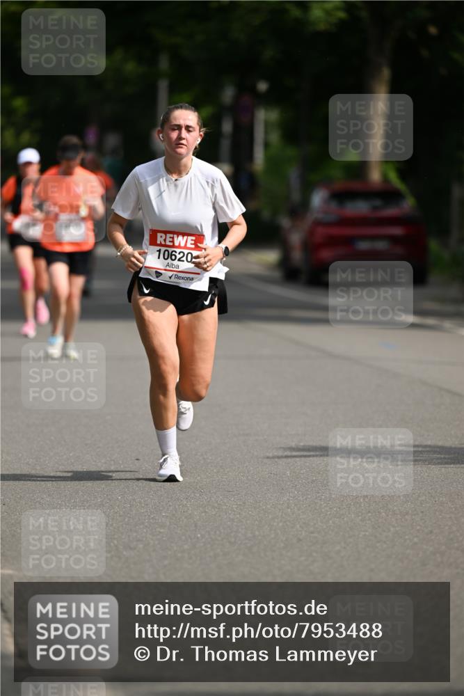 15.06.2025 - REWE Women's Run Dr. Thomas Lammeyer http://msf.ph/oto/7953488 15.06.2025 09:42:44 Laufen 10620 meine-sportfotos.de