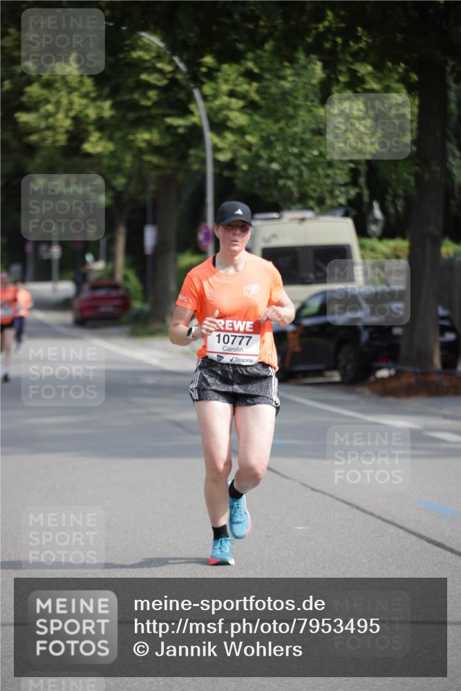 15.06.2025 - REWE Women's Run Jannik Wohlers http://msf.ph/oto/7953495 15.06.2025 08:48:43 Laufen 10777 meine-sportfotos.de