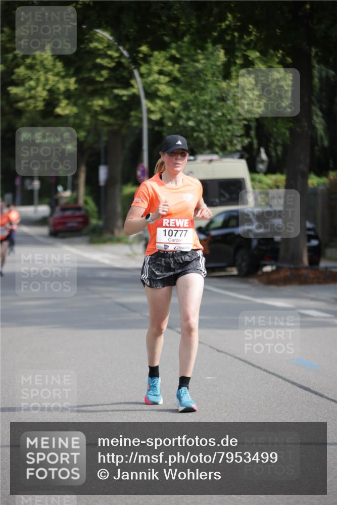 15.06.2025 - REWE Women's Run Jannik Wohlers http://msf.ph/oto/7953499 15.06.2025 08:48:43 Laufen 10777 meine-sportfotos.de