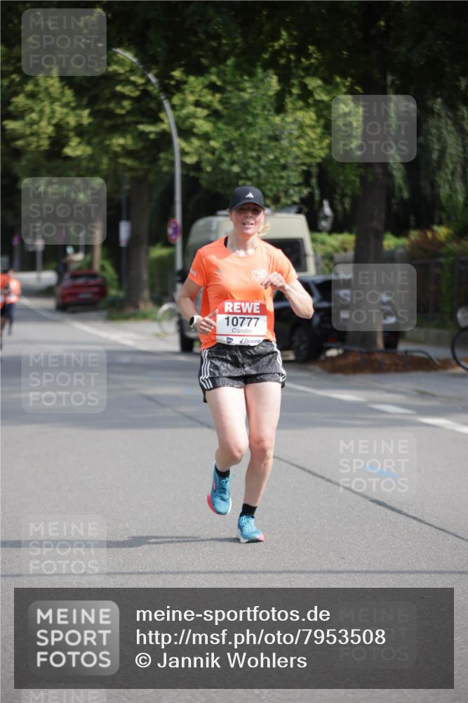 15.06.2025 - REWE Women's Run Jannik Wohlers http://msf.ph/oto/7953508 15.06.2025 08:48:43 Laufen 10777 meine-sportfotos.de