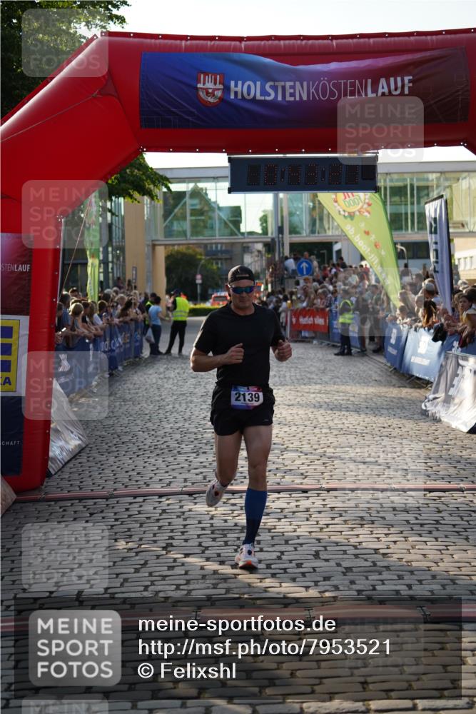 13.06.2025 - Holstenköstenlauf Felixshl http://msf.ph/oto/7953521 13.06.2025 19:43:20 Laufen 2081, 2139 meine-sportfotos.de