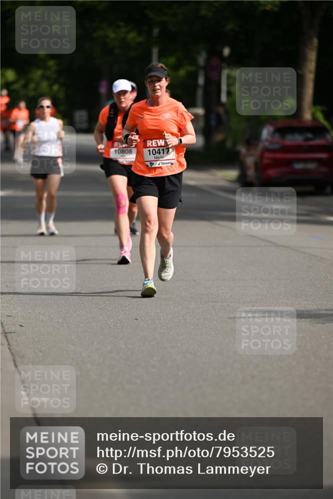 15.06.2025 - REWE Women's Run Dr. Thomas Lammeyer http://msf.ph/oto/7953525 15.06.2025 09:42:47 Laufen 10808, 10417 meine-sportfotos.de