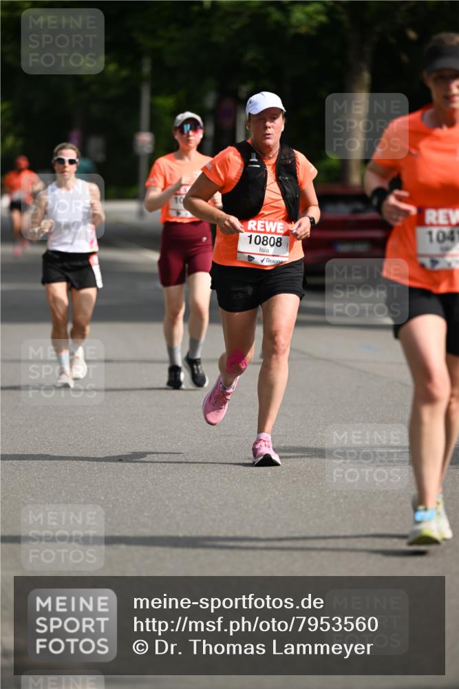 15.06.2025 - REWE Women's Run Dr. Thomas Lammeyer http://msf.ph/oto/7953560 15.06.2025 09:42:49 Laufen 10808 meine-sportfotos.de