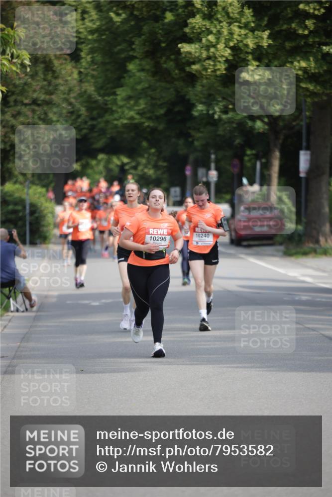 15.06.2025 - REWE Women's Run Jannik Wohlers http://msf.ph/oto/7953582 15.06.2025 08:48:47 Laufen 10240, 10296 meine-sportfotos.de