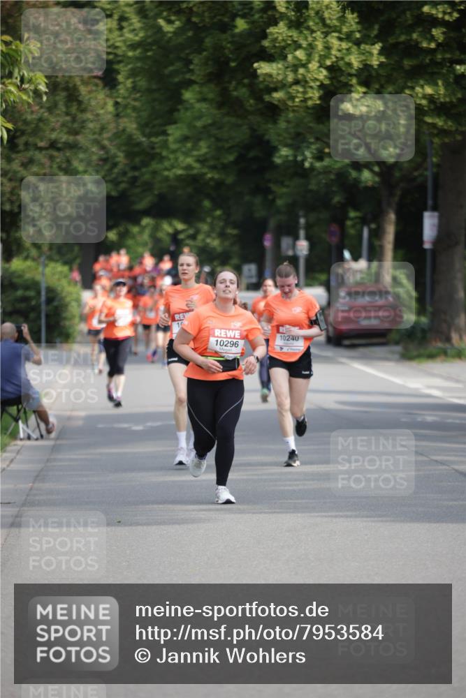 15.06.2025 - REWE Women's Run Jannik Wohlers http://msf.ph/oto/7953584 15.06.2025 08:48:47 Laufen 10240, 10296 meine-sportfotos.de