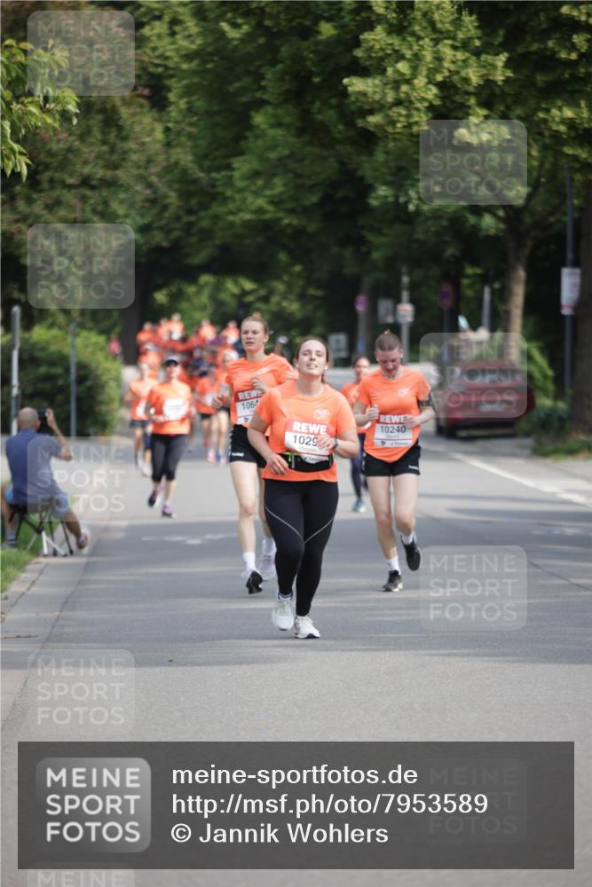 15.06.2025 - REWE Women's Run Jannik Wohlers http://msf.ph/oto/7953589 15.06.2025 08:48:47 Laufen 1064, 1029, 10240 meine-sportfotos.de