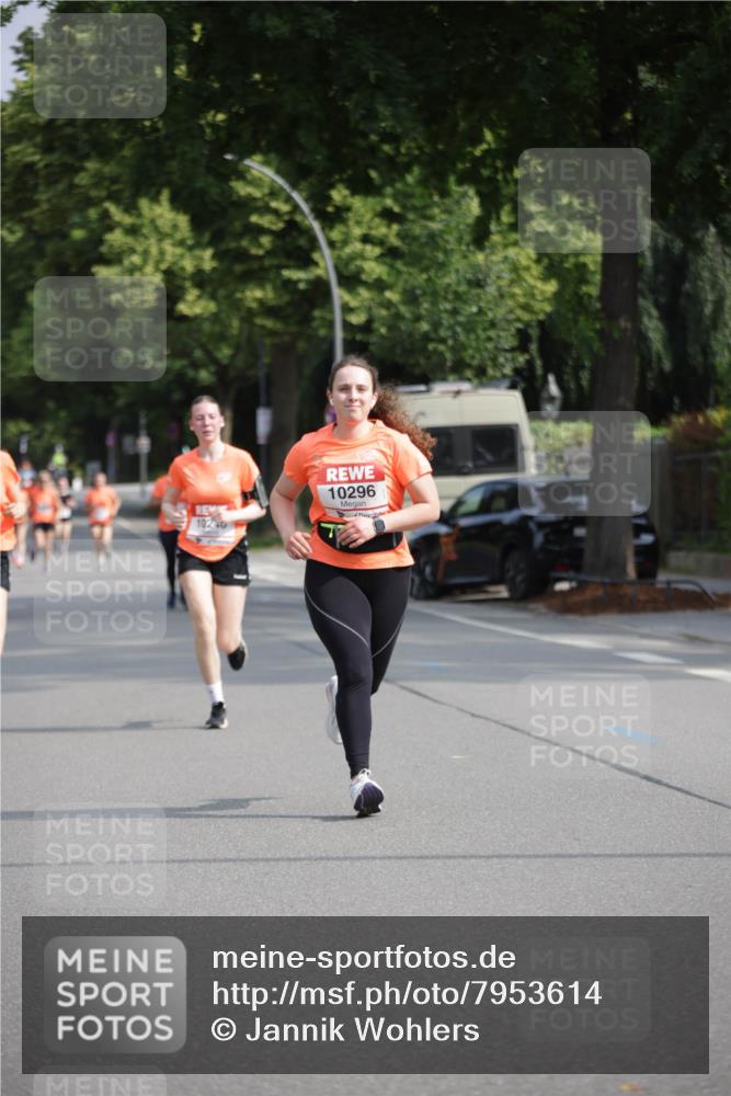15.06.2025 - REWE Women's Run Jannik Wohlers http://msf.ph/oto/7953614 15.06.2025 08:48:51 Laufen 10296 meine-sportfotos.de