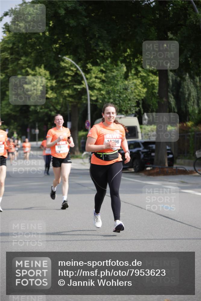 15.06.2025 - REWE Women's Run Jannik Wohlers http://msf.ph/oto/7953623 15.06.2025 08:48:51 Laufen 19296 meine-sportfotos.de