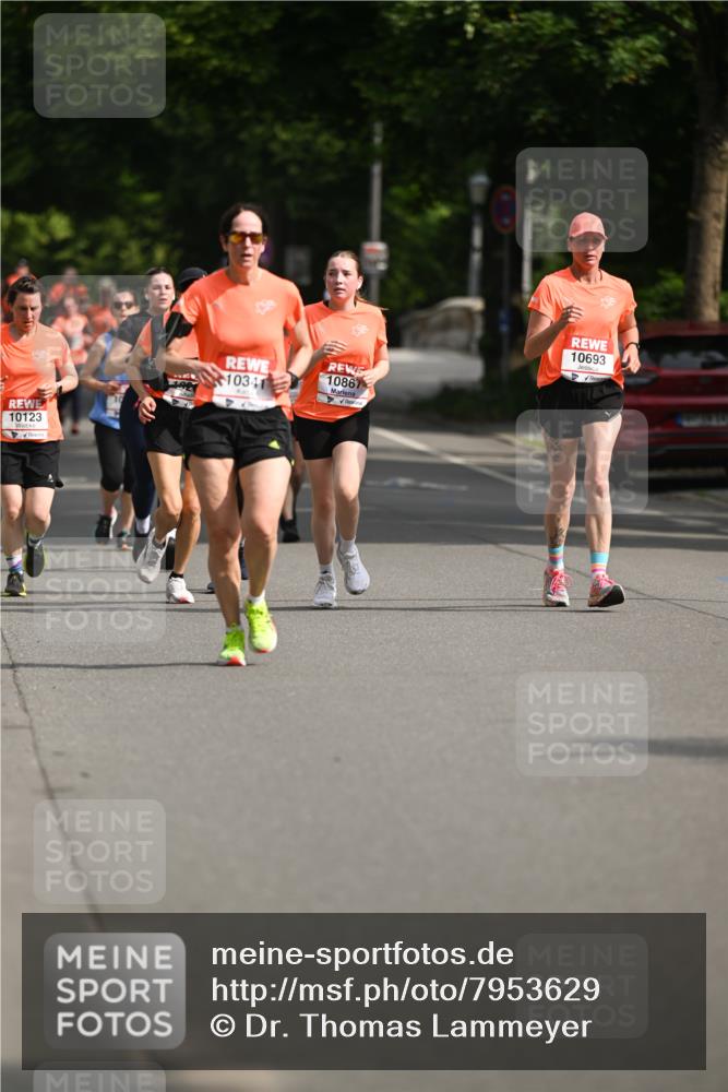 15.06.2025 - REWE Women's Run Dr. Thomas Lammeyer http://msf.ph/oto/7953629 15.06.2025 09:43:03 Laufen 10341, 10867, 10123, 10693 meine-sportfotos.de