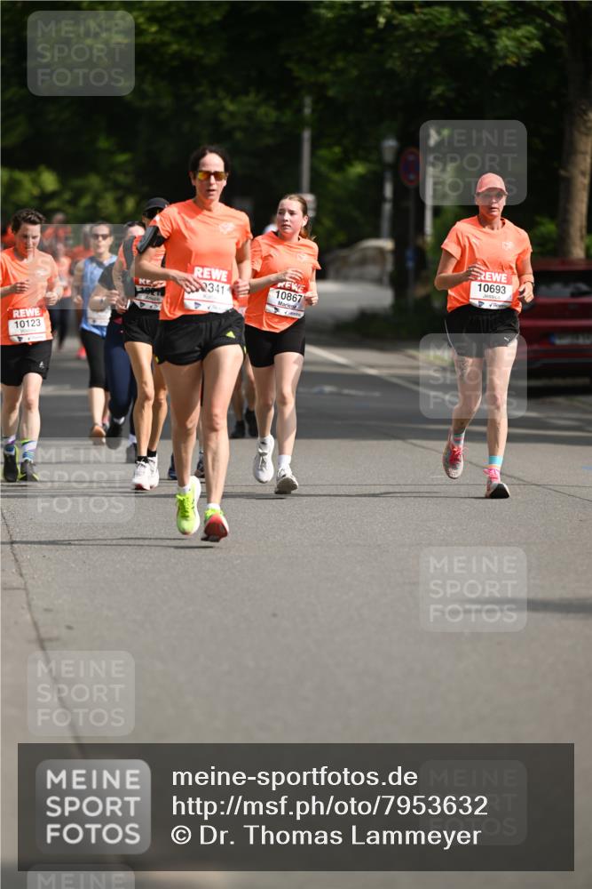 15.06.2025 - REWE Women's Run Dr. Thomas Lammeyer http://msf.ph/oto/7953632 15.06.2025 09:43:03 Laufen 10123, 341, 10867, 10693 meine-sportfotos.de