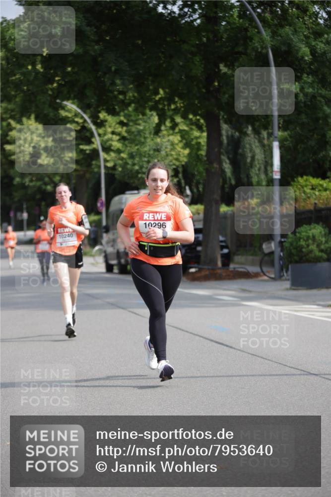 15.06.2025 - REWE Women's Run Jannik Wohlers http://msf.ph/oto/7953640 15.06.2025 08:48:51 Laufen 10240, 10296 meine-sportfotos.de