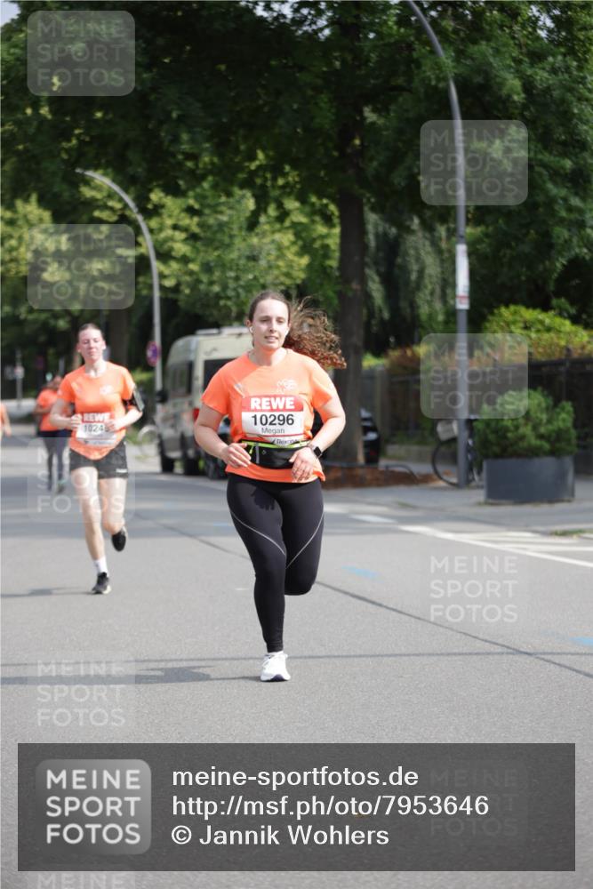 15.06.2025 - REWE Women's Run Jannik Wohlers http://msf.ph/oto/7953646 15.06.2025 08:48:52 Laufen 1024, 10296 meine-sportfotos.de
