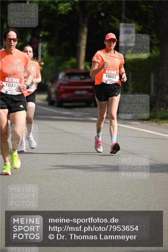 15.06.2025 - REWE Women's Run Dr. Thomas Lammeyer http://msf.ph/oto/7953654 15.06.2025 09:43:05 Laufen 10341, 10693 meine-sportfotos.de