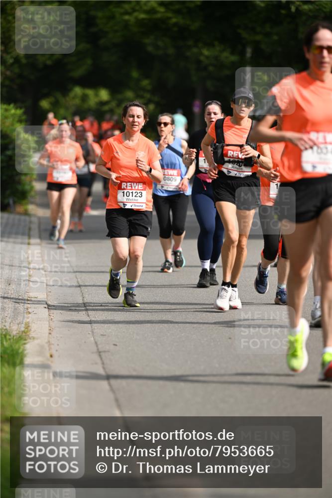 15.06.2025 - REWE Women's Run Dr. Thomas Lammeyer http://msf.ph/oto/7953665 15.06.2025 09:43:06 Laufen 10123, 1, 0809, 18 meine-sportfotos.de