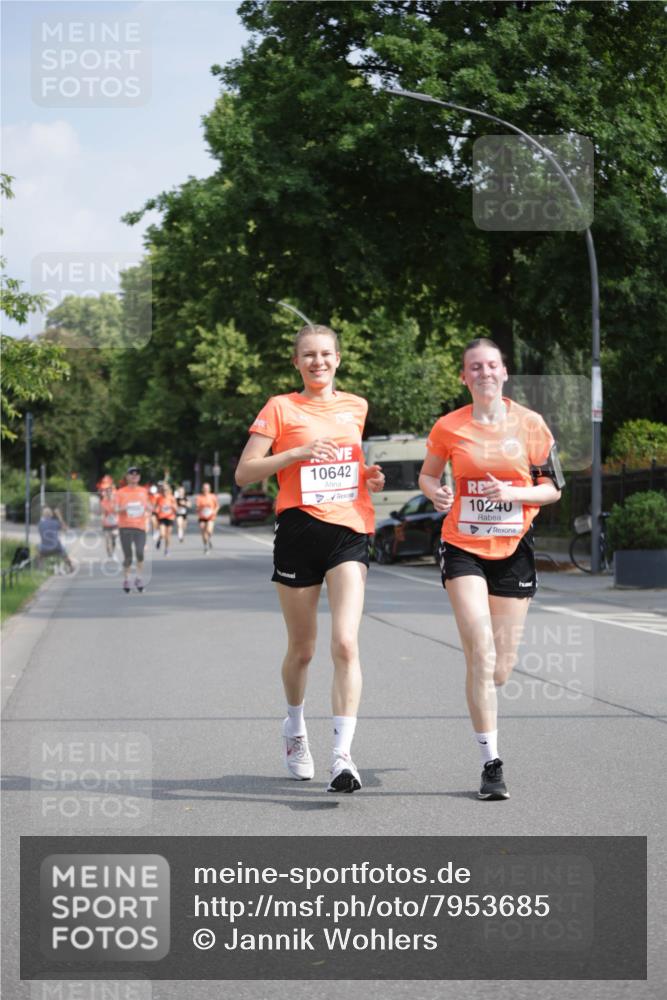 15.06.2025 - REWE Women's Run Jannik Wohlers http://msf.ph/oto/7953685 15.06.2025 08:48:54 Laufen 10642, 10240 meine-sportfotos.de