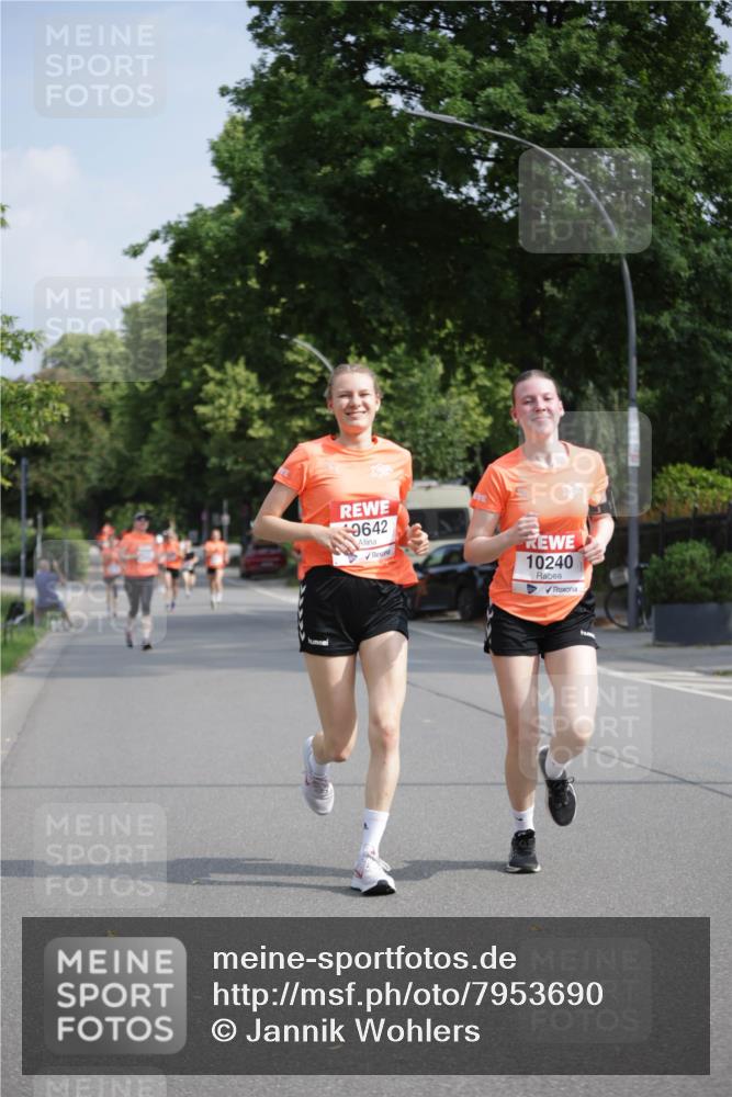 15.06.2025 - REWE Women's Run Jannik Wohlers http://msf.ph/oto/7953690 15.06.2025 08:48:54 Laufen 9642, 10240 meine-sportfotos.de