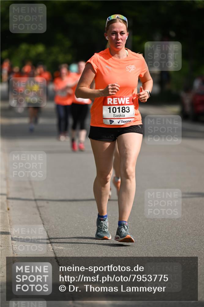 15.06.2025 - REWE Women's Run Dr. Thomas Lammeyer http://msf.ph/oto/7953775 15.06.2025 09:43:14 Laufen 10183 meine-sportfotos.de