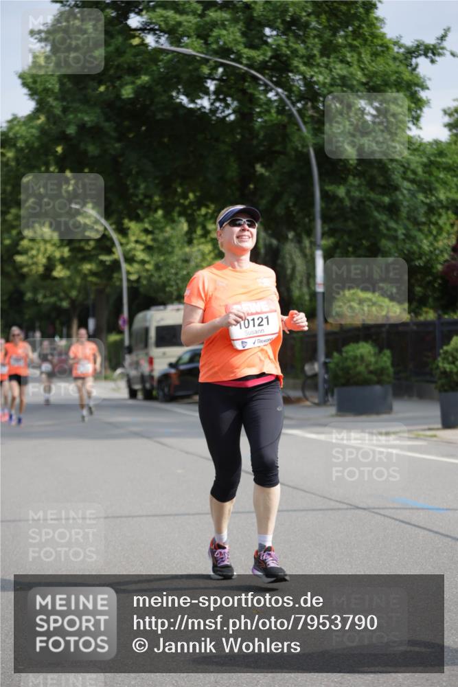 15.06.2025 - REWE Women's Run Jannik Wohlers http://msf.ph/oto/7953790 15.06.2025 08:49:01 Laufen 10121 meine-sportfotos.de
