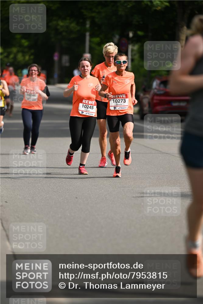15.06.2025 - REWE Women's Run Dr. Thomas Lammeyer http://msf.ph/oto/7953815 15.06.2025 09:43:17 Laufen 10246, 10245, 10273 meine-sportfotos.de