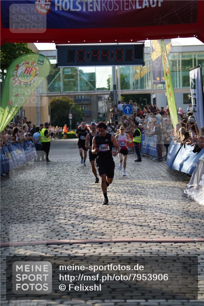 13.06.2025 - Holstenköstenlauf Felixshl http://msf.ph/oto/7953906 13.06.2025 19:44:00 Laufen 2649, 2683, 3134, 3905 meine-sportfotos.de