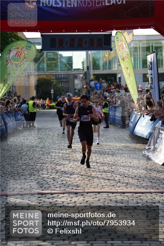 13.06.2025 - Holstenköstenlauf Felixshl http://msf.ph/oto/7953934 13.06.2025 19:44:01 Laufen 2649, 2683, 3134, 3905 meine-sportfotos.de
