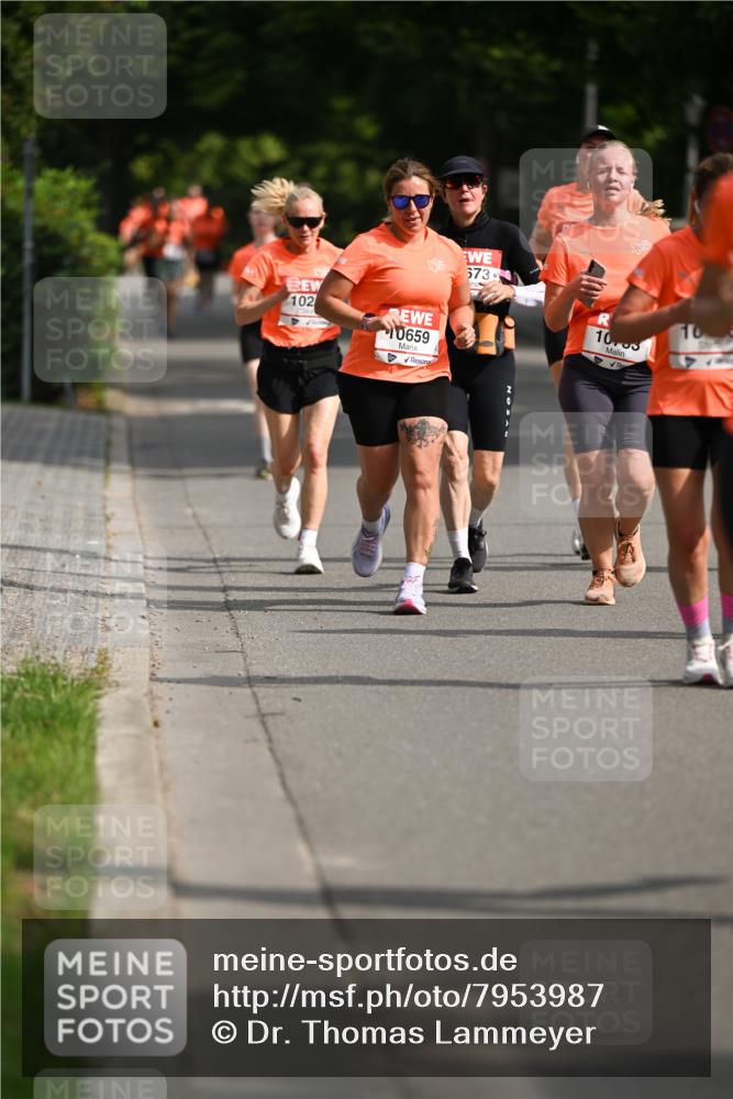15.06.2025 - REWE Women's Run Dr. Thomas Lammeyer http://msf.ph/oto/7953987 15.06.2025 09:43:30 Laufen 102, 10659, 673, 103 meine-sportfotos.de